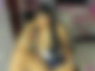 Live cam show with Chantall Ripoll - Morena on infinitiblacc.com