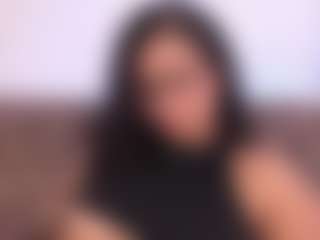 Live cam show with SarahInk - Athletic on LiveSexCams6