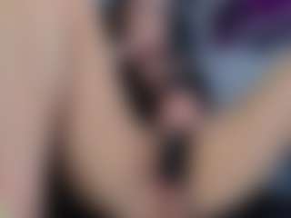 Live cam show with Lara - Sph on Camsoda