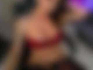 Live cam show with Lara - Babygirl on MyBangCams