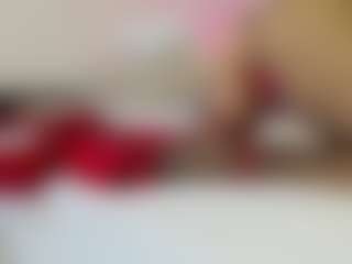 Live cam show with Lara - Gorgeous on sexylive.show