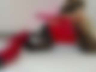 Lara's Live Sex Cam Show