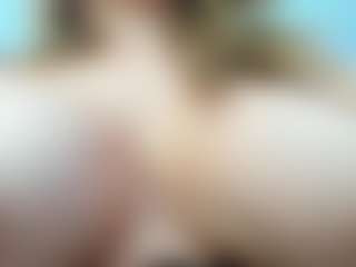 Lara's Live Sex Cam Show