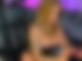 Lara's Live Sex Cam Show