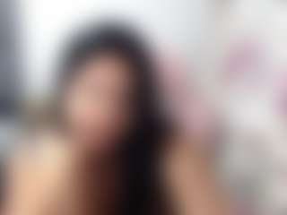 aliceluna's Live Sex Cam Show