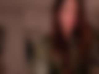 Live cam show with giannawatson - Tittyfuck on Fling VIP Chat