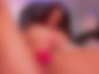 giannawatson's Live Sex Cam Show