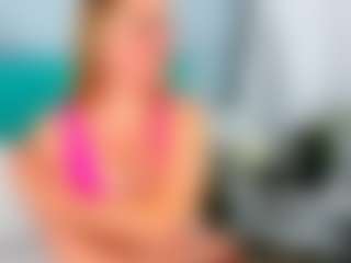 Live cam show with EliseFast - Latex on Dolls Live