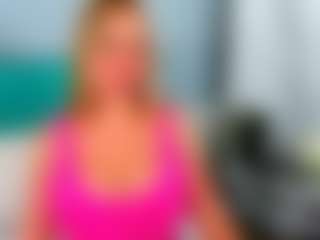 Live cam show with EliseFast - Glasses on milfzrlive.com