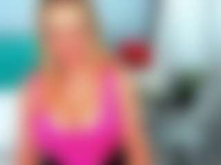 Live cam show with EliseFast - Latex on Mixed Magazine Live