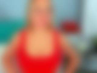 Live cam show with EliseFast - Latex on Camsoda