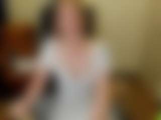 Live cam show with ghostly-temptation - Blue Eyes on boobsie.com