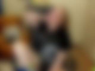 Live cam show with ghostly-temptation - Living Room on Milfs Live
