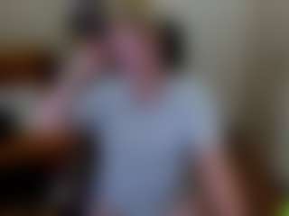 Live cam show with ghostly-temptation - Living Room on Camsoda