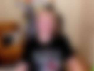 ghostly-temptation's Live Sex Cam Show