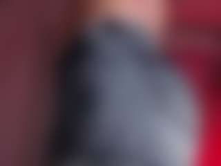 Live cam show with Auroraaa - Amateur on Gym Cam Girls