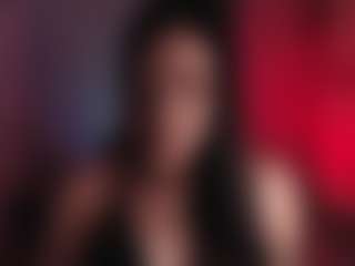 Live cam show with Auroraaa - Striptease on Fapmatic.com