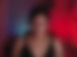 Live cam show with Auroraaa - Public Brown Hair on xheatlive.com