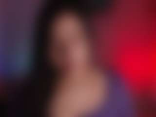 Auroraaa's Live Sex Cam Show