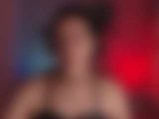 Live cam show with Auroraaa - Phatass on live18s.com
