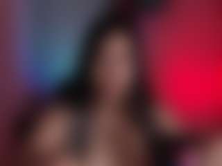 Auroraaa's Live Sex Cam Show