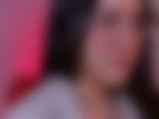Auroraaa's Live Sex Cam Show