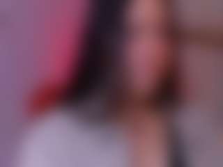 Auroraaa's Live Sex Cam Show