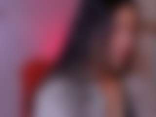 Auroraaa's Live Sex Cam Show