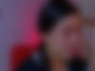 Auroraaa's Live Sex Cam Show
