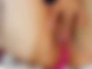 Live cam show with Indi-catalina - Garter on fuklive.com