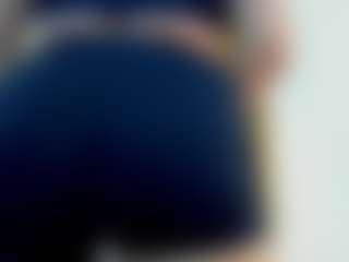 Live cam show with Indi-catalina - Solo on Camsoda