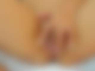 Live cam show with Indi-catalina - Solo on Soda Cam