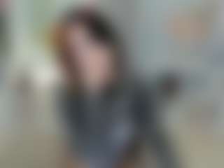 Live cam show with Alexa Lexi - Small Tits on StripNow