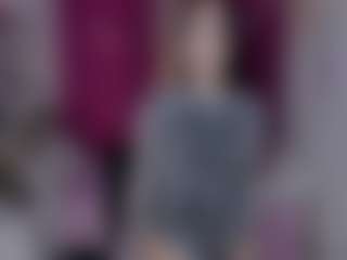 Live cam show with Alexa Lexi - Petite on Dare Cams