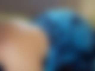 Hotpinkcheeto's Live Sex Cam Show