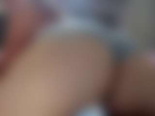 Hotpinkcheeto's Live Sex Cam Show
