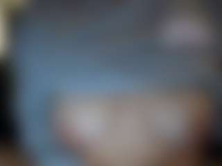 Hotpinkcheeto's Live Sex Cam Show