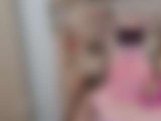 Hotpinkcheeto's Live Sex Cam Show