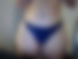 Hotpinkcheeto's Live Sex Cam Show