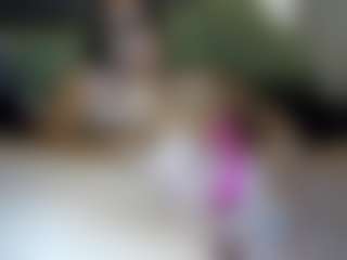 Hotpinkcheeto's Live Sex Cam Show