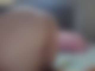 Hotpinkcheeto's Live Sex Cam Show