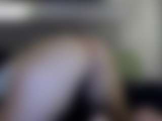 Hotpinkcheeto's Live Sex Cam Show