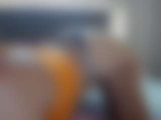 Hotpinkcheeto's Live Sex Cam Show