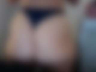 Hotpinkcheeto's Live Sex Cam Show