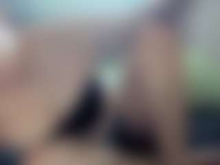 Hotpinkcheeto's Live Sex Cam Show