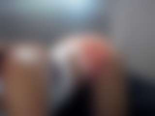 Live cam show with Hotpinkcheeto - Show on Fit Hotties