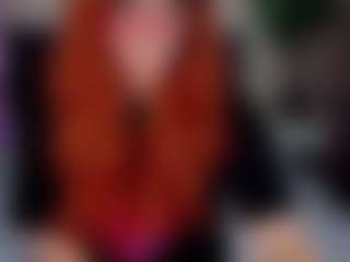 Live cam show with Helen-Spellman - Average on Soda Cam