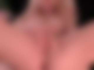 blondebab3's Live Sex Cam Show