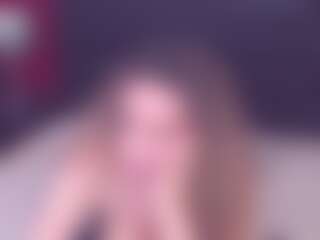 AllureLove's Live Sex Cam Show