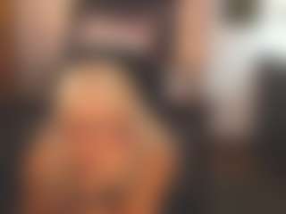 Live cam show with sassythang4u - Senior on Strip Flash - Live Sex Shows